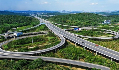章贡钢筋套筒应用于高速公路